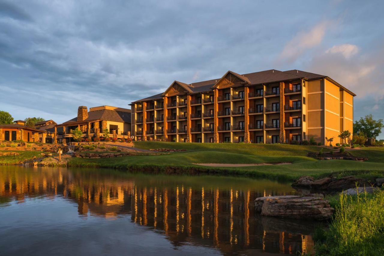 The Lodge At Old Kinderhook Camdenton Bagian luar foto
