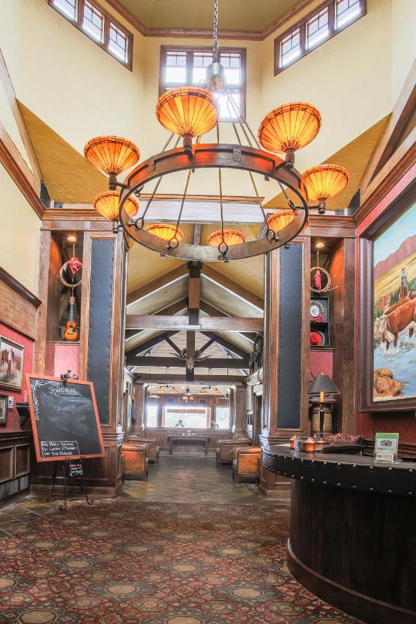 The Lodge At Old Kinderhook Camdenton Bagian luar foto