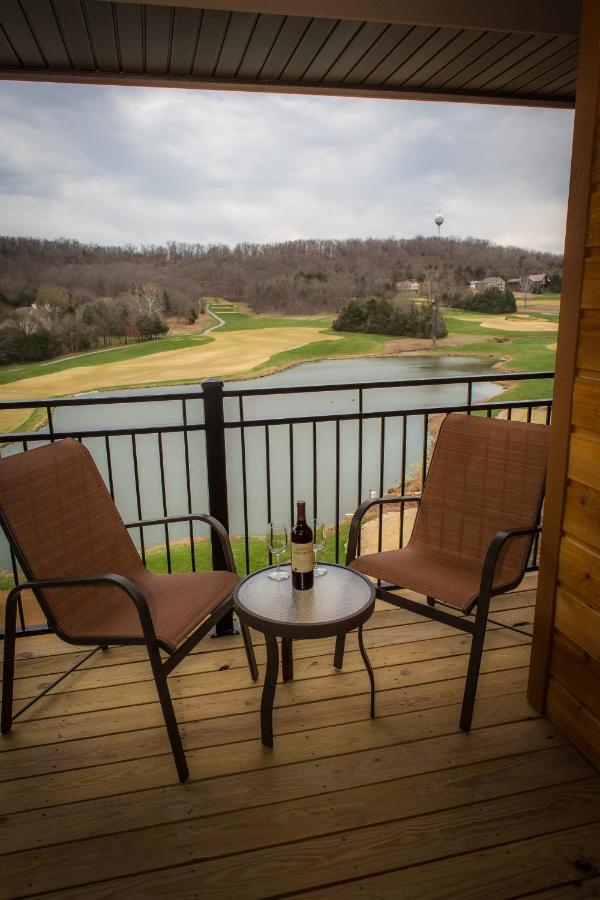 The Lodge At Old Kinderhook Camdenton Bagian luar foto