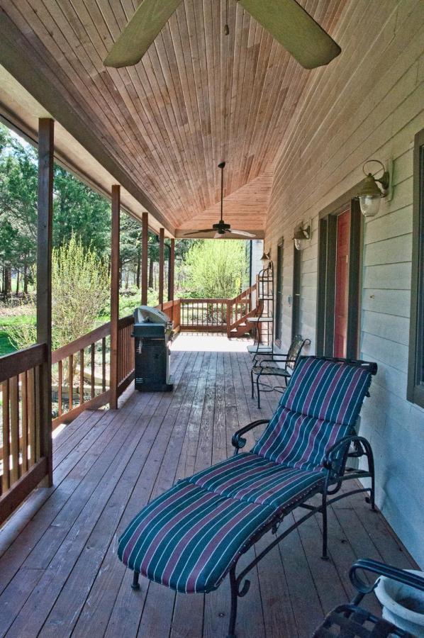 The Lodge At Old Kinderhook Camdenton Bagian luar foto